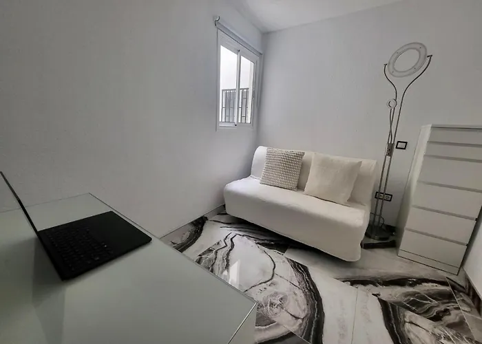 2 Bedrooms Flat + Balcony + Parking At Canteras Apartament