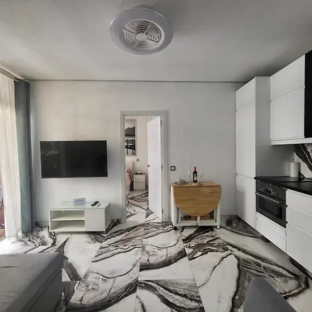 2 Bedrooms Flat + Balcony + Parking At Canteras *