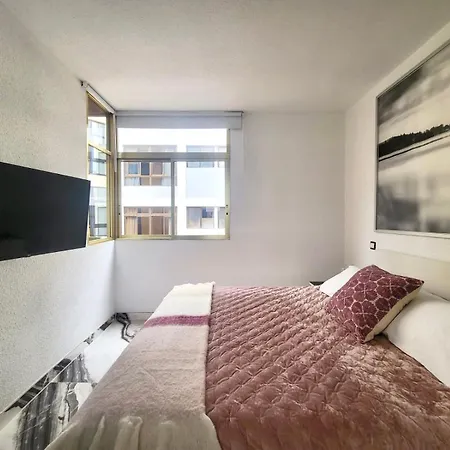 2 Bedrooms Flat + Balcony + Parking At Canteras Апартаменты *